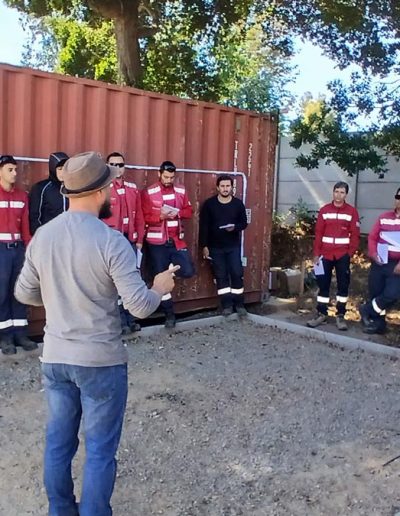 Prevención y Manejo de Ataques Caninos en Contextos Laborales