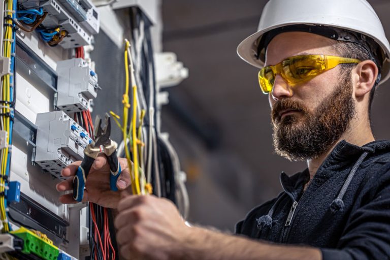 Preparación Instalador Eléctrico Autorizado Clase D